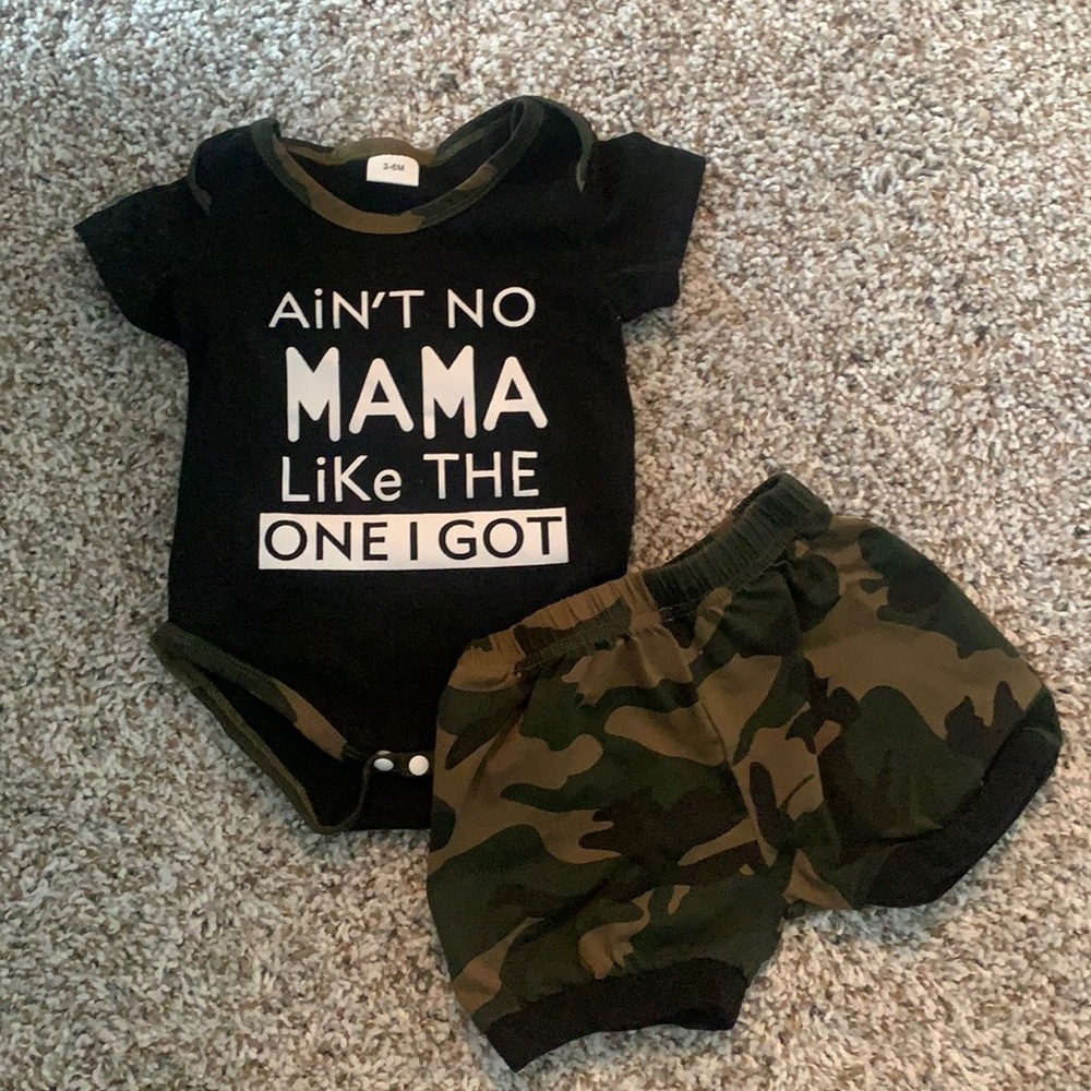 Matching camo set 3-6 mo